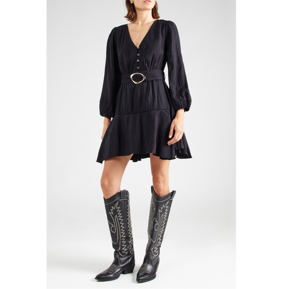 NWT Ever New Danica Crinkle Textured Long Sleeve Dress Black BELT NOT INCLUDED - Picture 1 of 5
